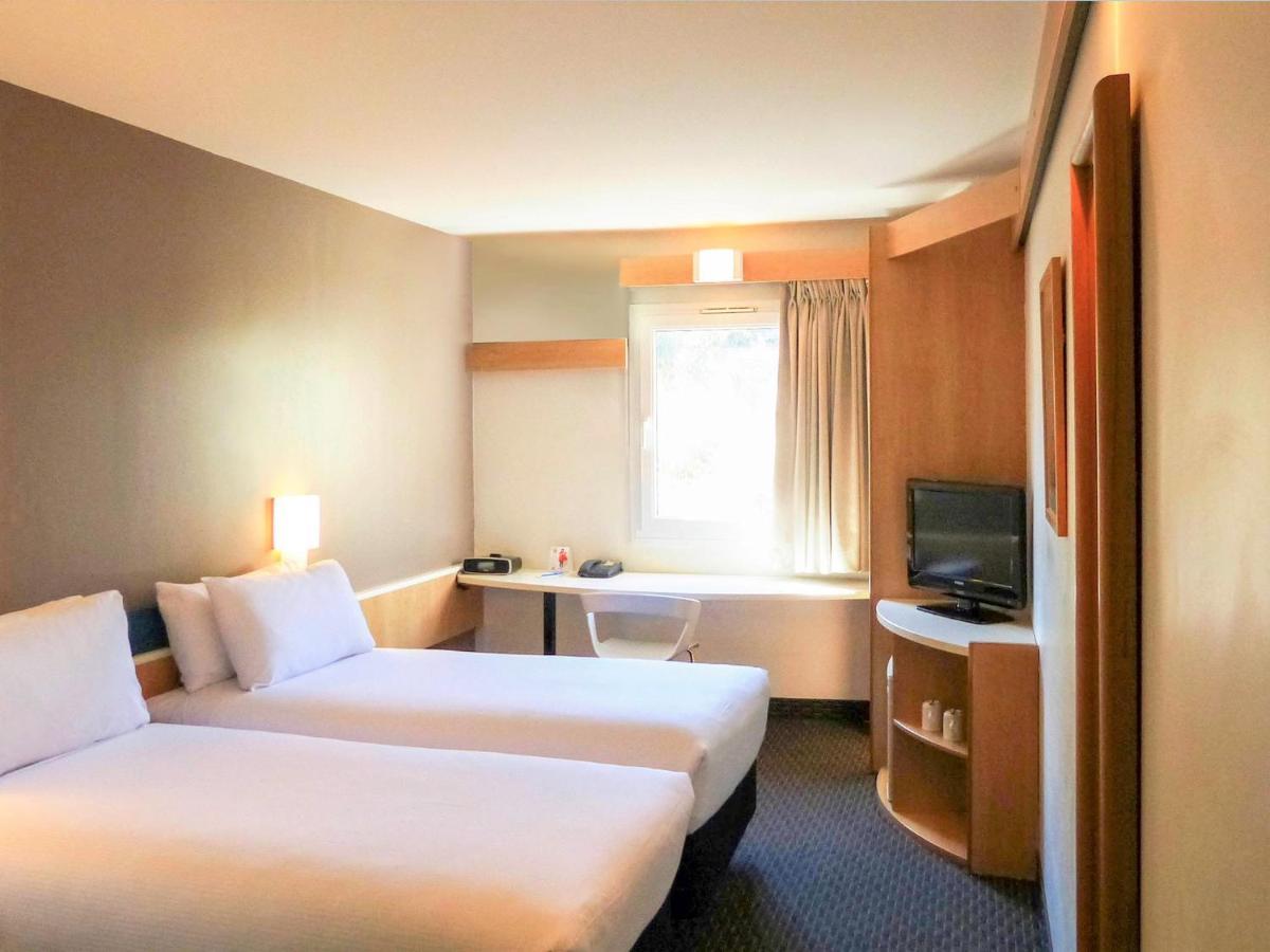 Ibis Thornleigh Hotel Екстериор снимка