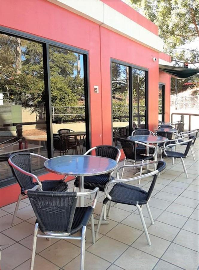 Ibis Thornleigh Hotel Екстериор снимка