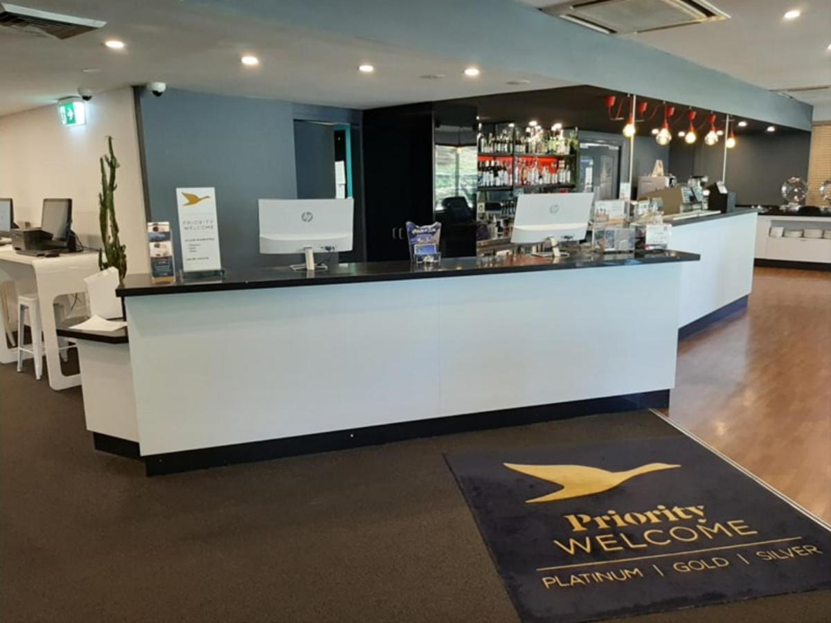 Ibis Thornleigh Hotel Екстериор снимка
