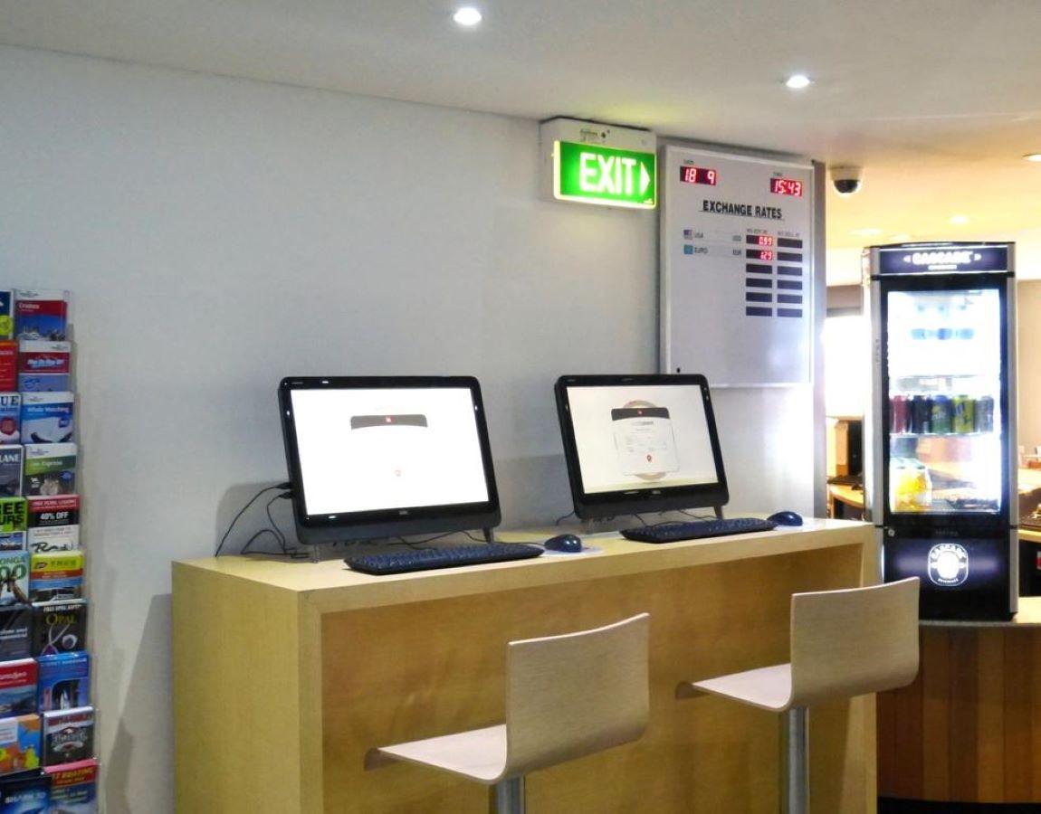 Ibis Thornleigh Hotel Екстериор снимка