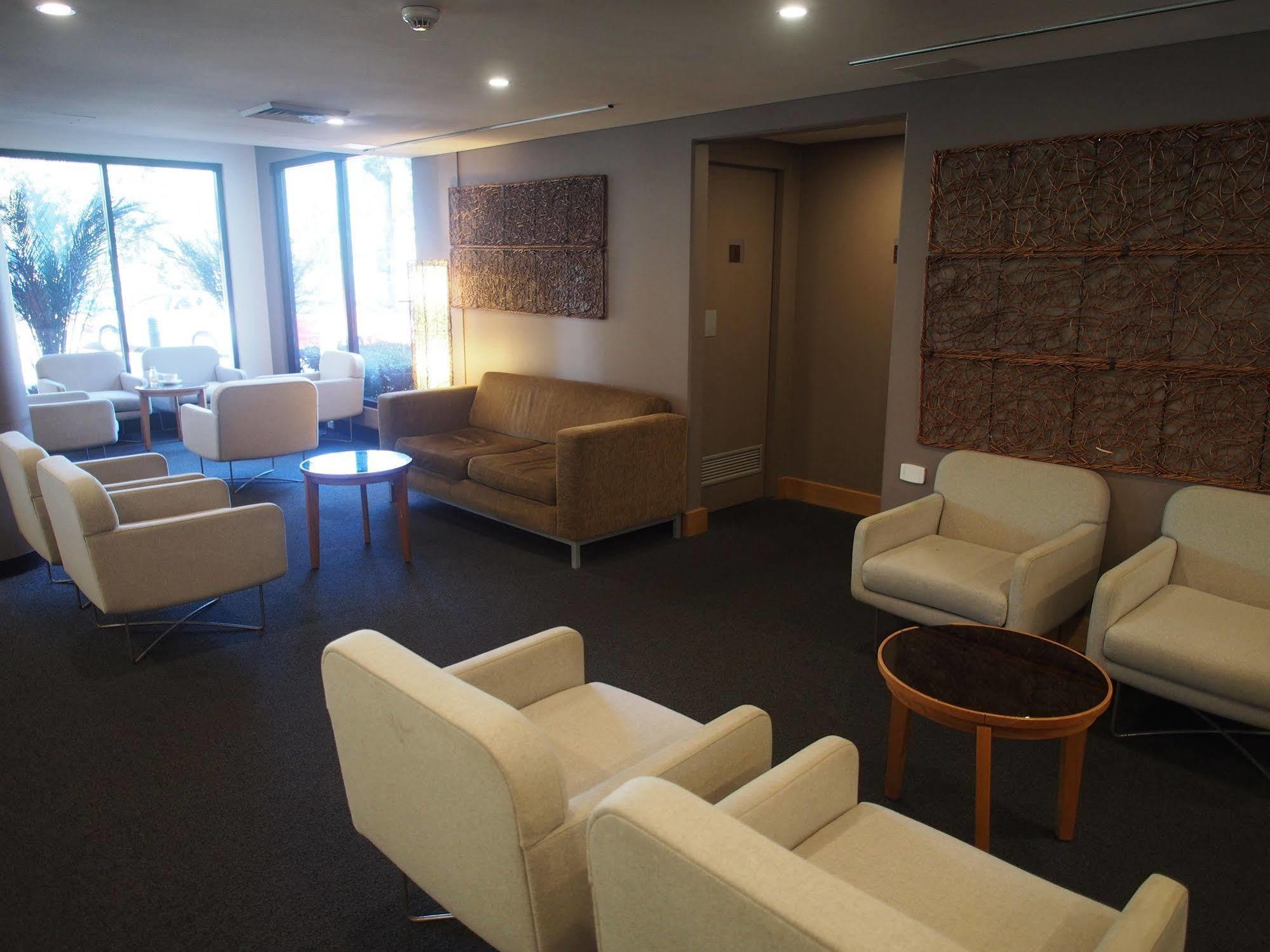Ibis Thornleigh Hotel Екстериор снимка