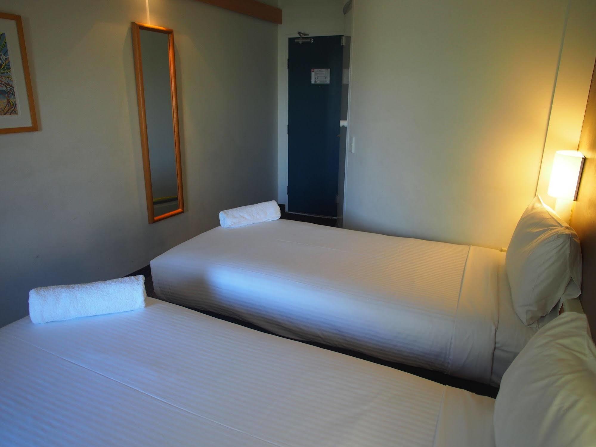 Ibis Thornleigh Hotel Екстериор снимка